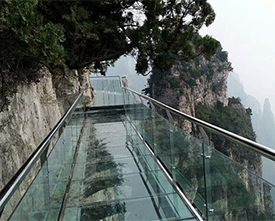玻璃棧道